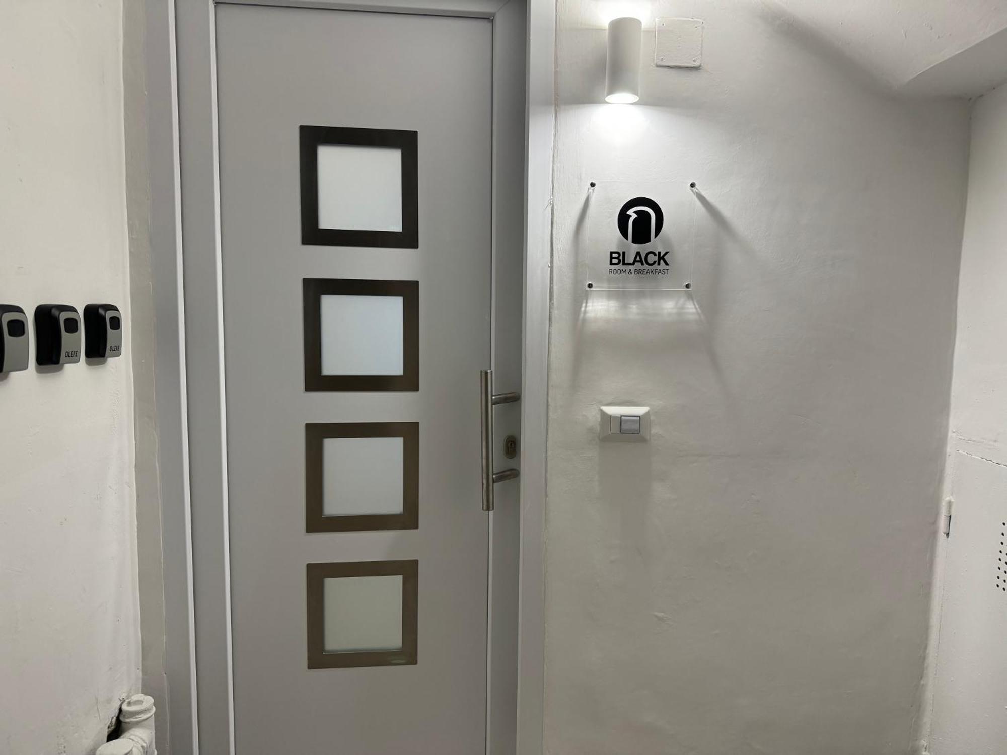 Black Room & Breakfast Барі Екстер'єр фото
